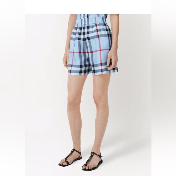 BURBERRY SHORTS - Picture 1 of 6